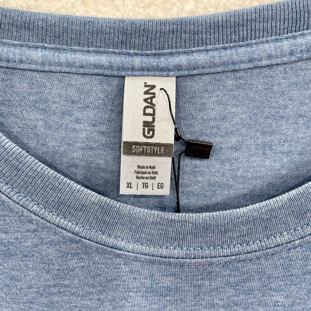 Gildan Graphic Tee XL Heather Blue Softstyle NWT Jack's Bar Virgin River Fishing - Picture 5 of 9
